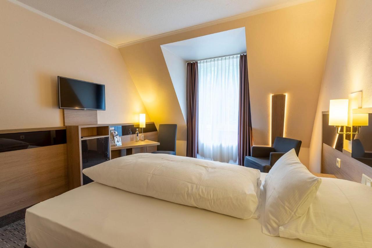 Parkhotel Berghoelzchen 힐데스하임 외부 사진